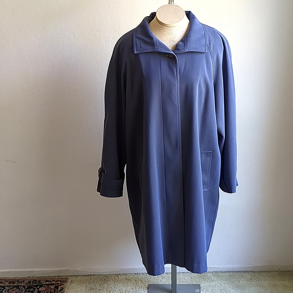 Gallery Medium Blue Lined Coat Size L/XL